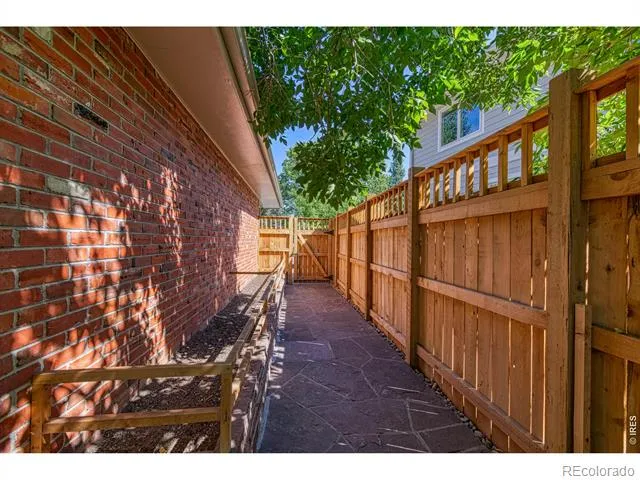 1050 Miami Way Boulder, CO 80305