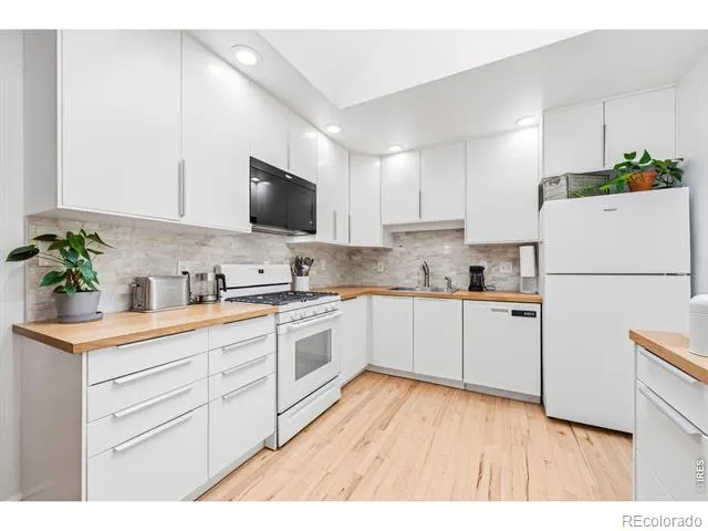 1050 Miami Way Boulder, CO 80305