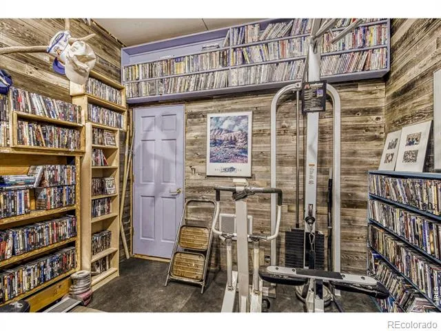 1042 Steamboat Valley Road Lyons, CO 80540