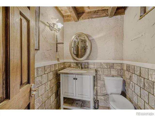 1042 Steamboat Valley Road Lyons, CO 80540