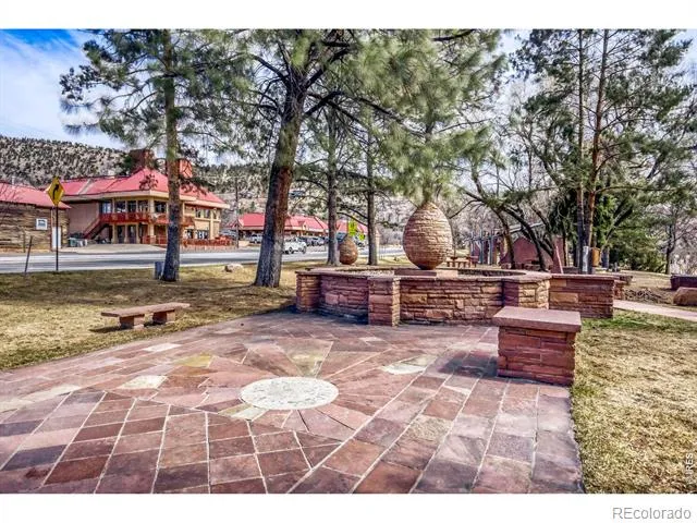 1042 Steamboat Valley Road Lyons, CO 80540