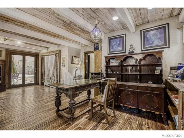 1042 Steamboat Valley Road Lyons, CO 80540