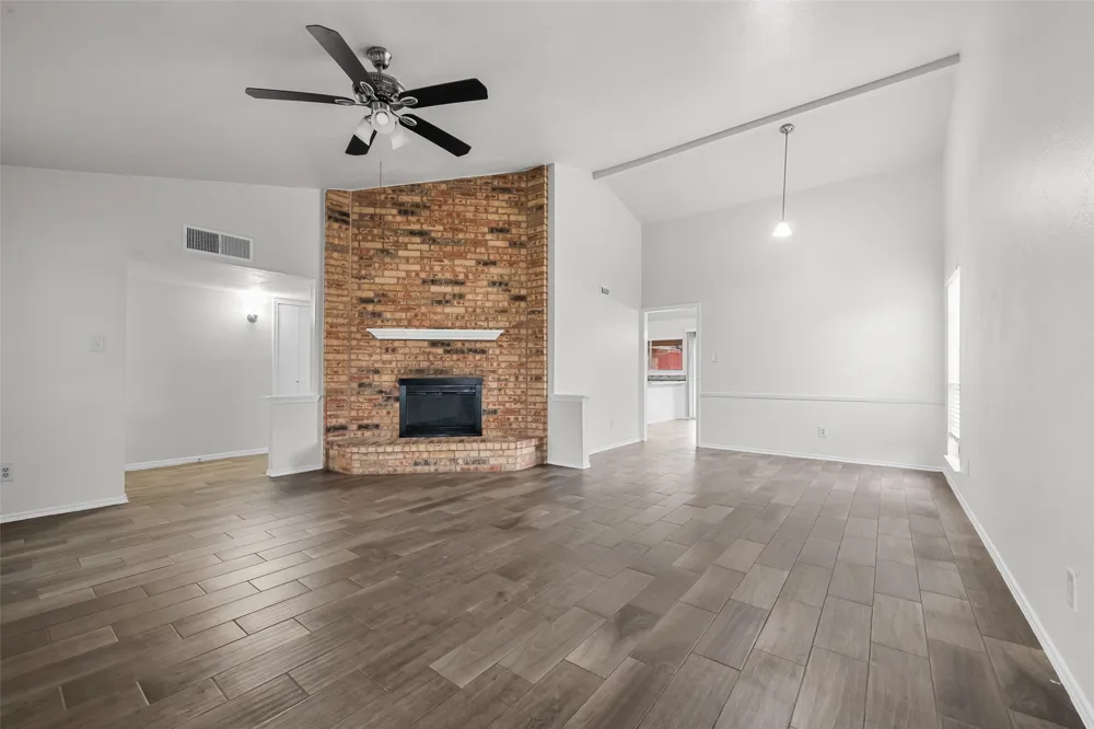 1323 Rivercrest Boulevard Allen, TX 75002