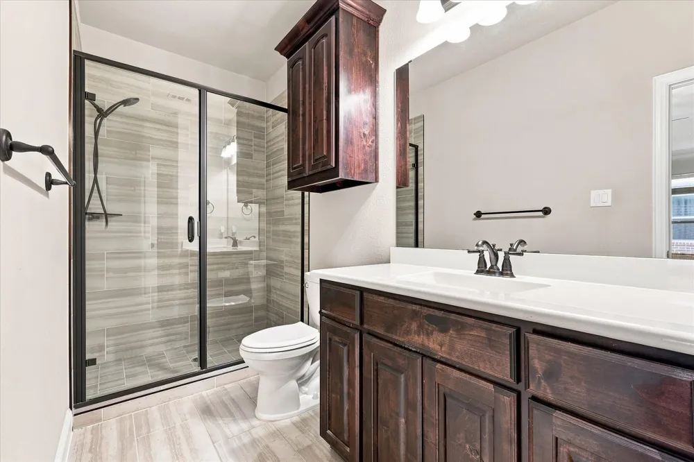 8225 Bonny Bank The Colony, TX 75056