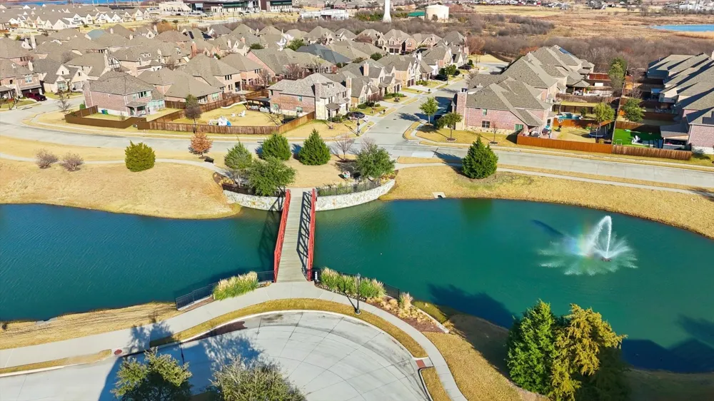 8225 Bonny Bank The Colony, TX 75056