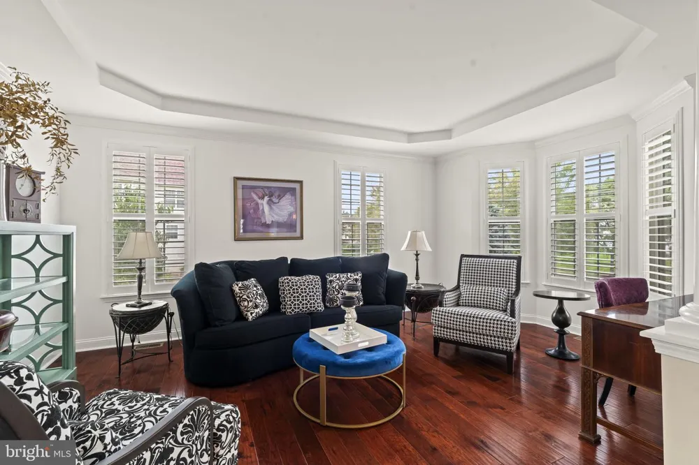 237 LEFFLER CIRCLE Florence, NJ 08518