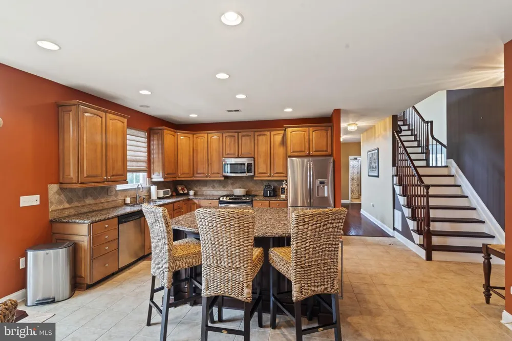 237 LEFFLER CIRCLE Florence, NJ 08518