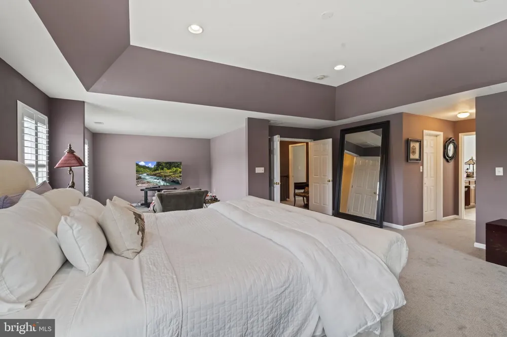 237 LEFFLER CIRCLE Florence, NJ 08518