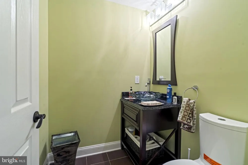 237 LEFFLER CIRCLE Florence, NJ 08518
