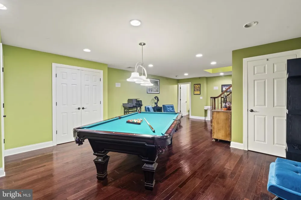 237 LEFFLER CIRCLE Florence, NJ 08518