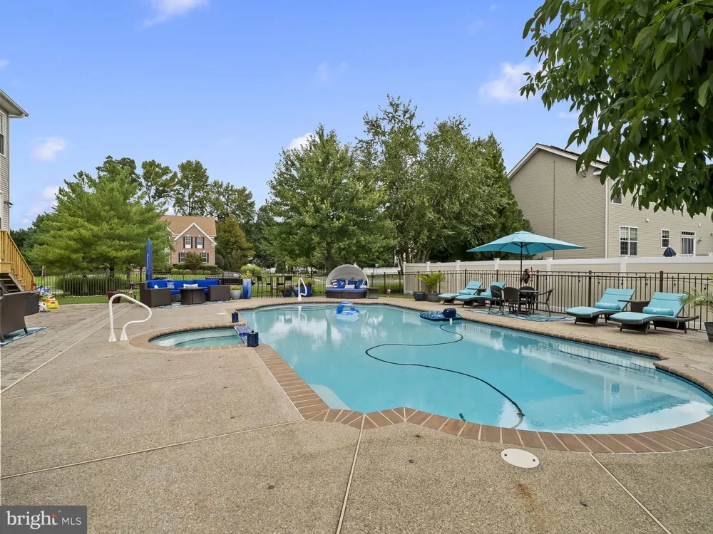 237 LEFFLER CIRCLE Florence, NJ 08518