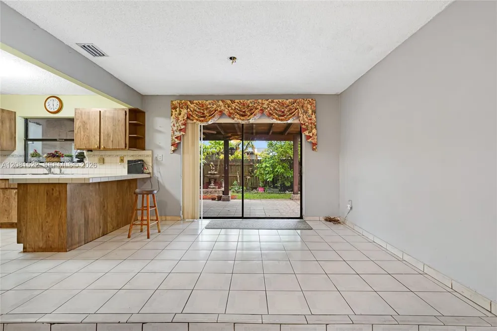 12611 SW 9th Ter #B Miami, FL 33184