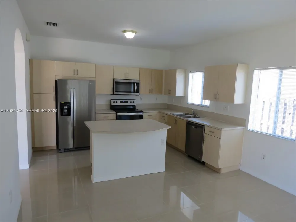 22527 SW 102nd Path Cutler Bay, FL 33190