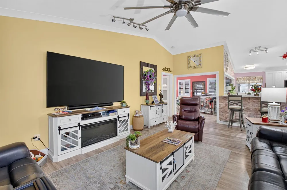 2505 NW 13th Court Delray Beach, FL 33445