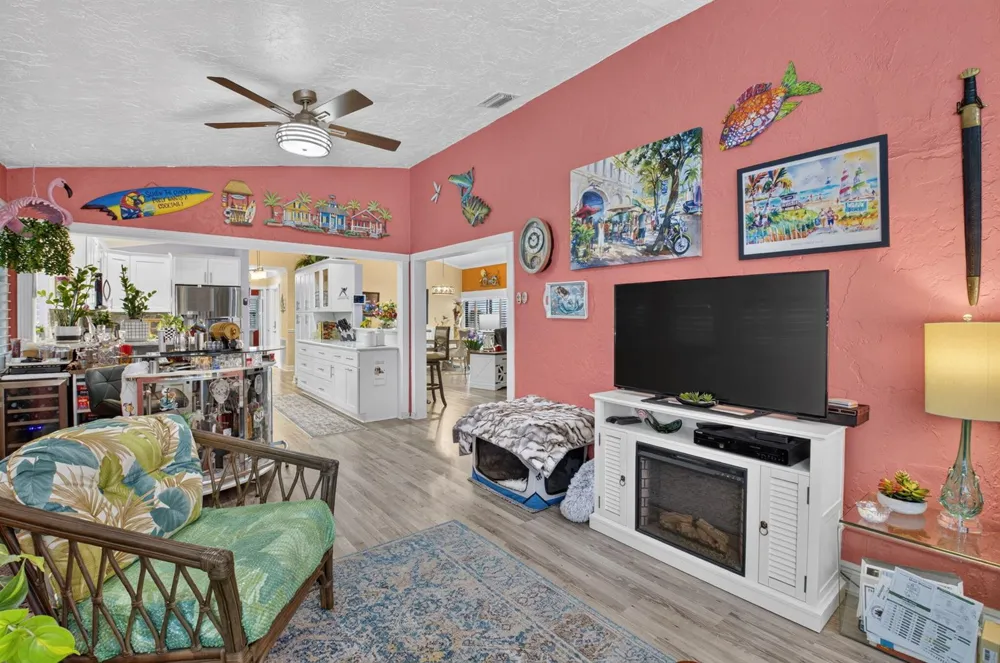 2505 NW 13th Court Delray Beach, FL 33445