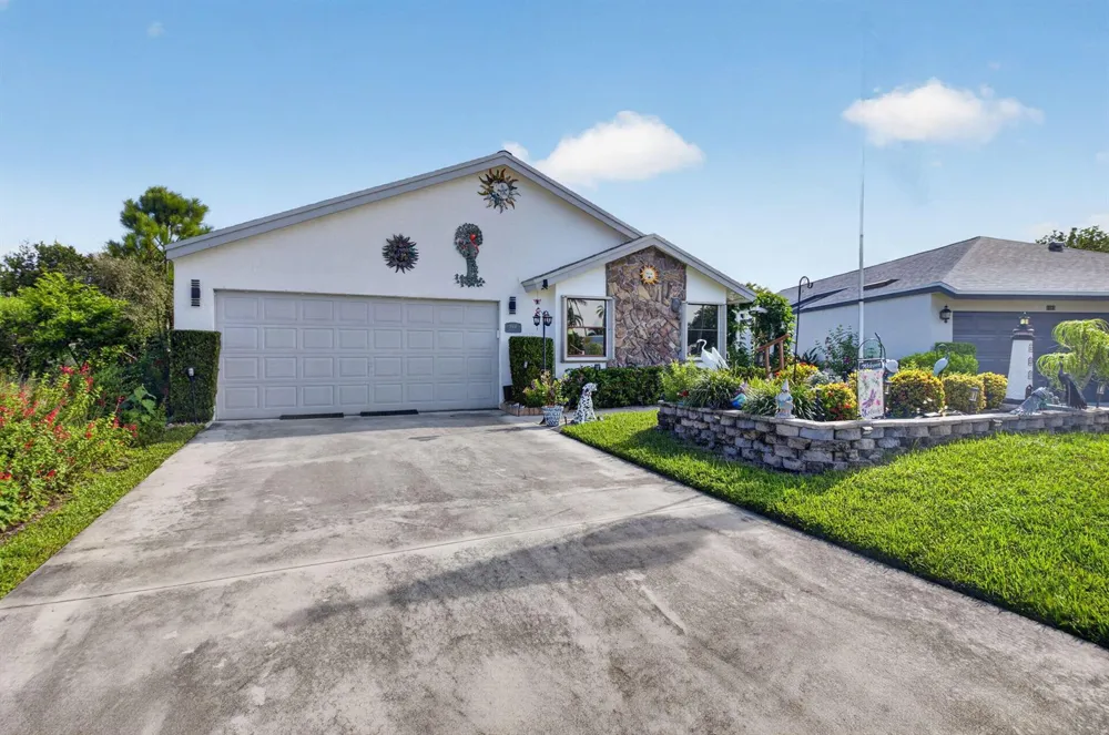 2505 NW 13th Court Delray Beach, FL 33445