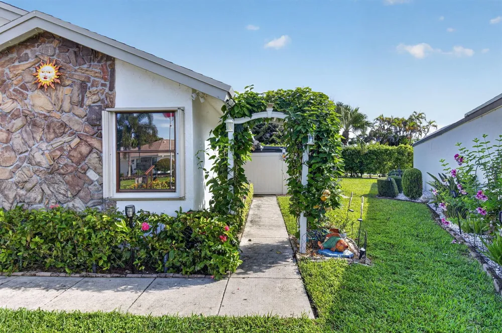 2505 NW 13th Court Delray Beach, FL 33445