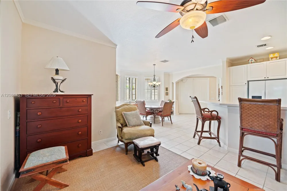 1634 Passion Vine Cir #31-2 Weston, FL 33326