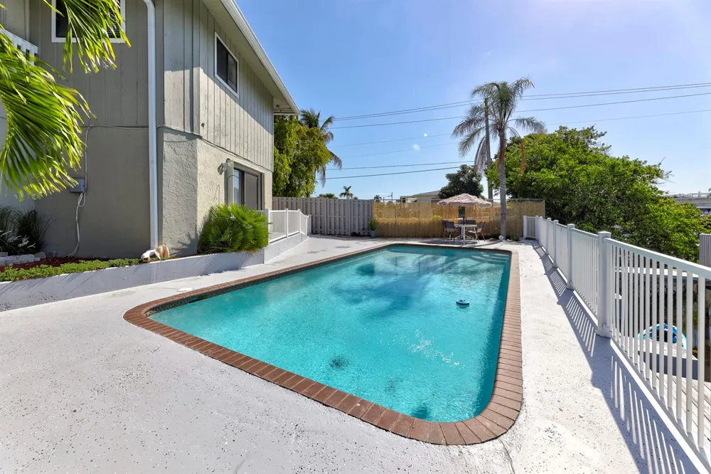1012 PINE DRIVE #1 Pompano Beach, FL 33060