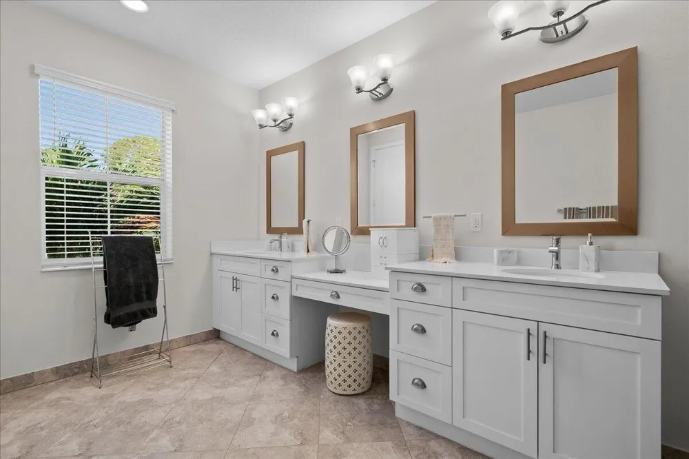 131 SWORD FERN PLACE Wellington, FL 33414