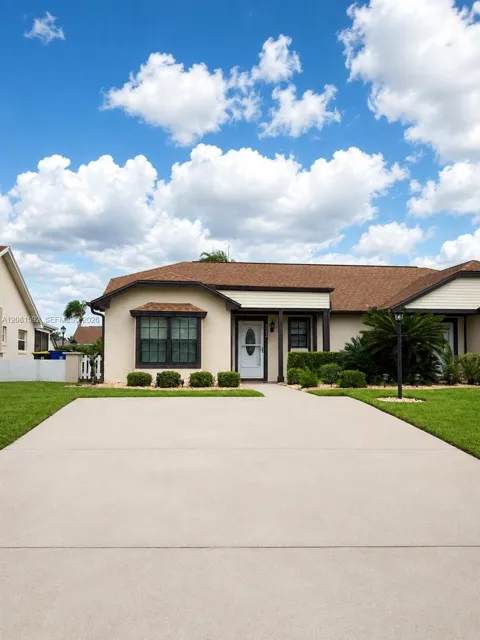 3728 Catalina Dr