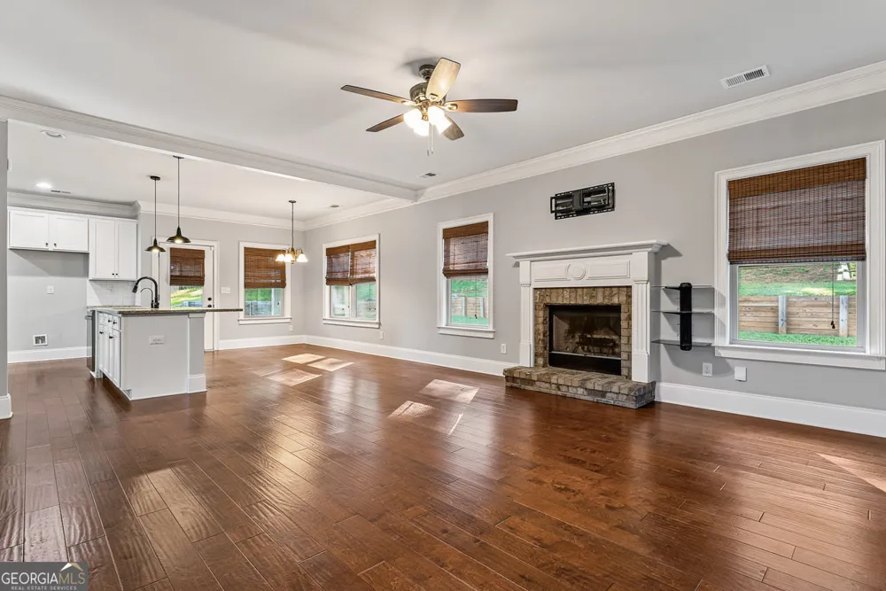 308 Cinnamon Bark PASS Locust Grove, GA 30248
