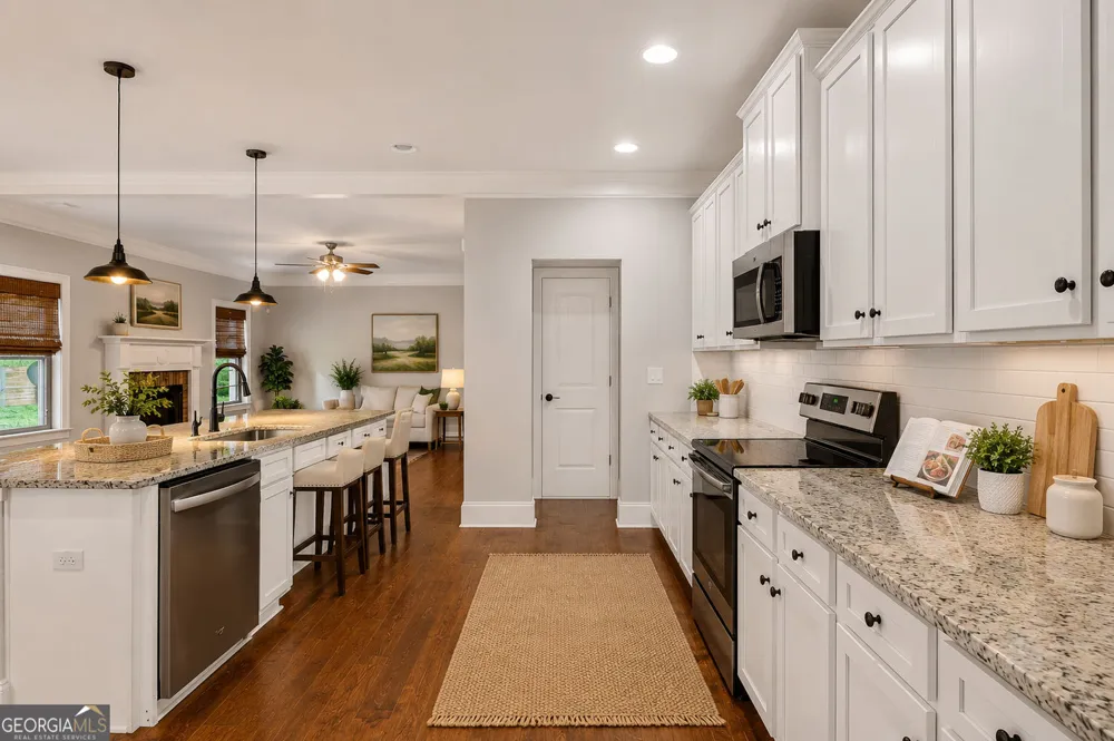 308 Cinnamon Bark PASS Locust Grove, GA 30248