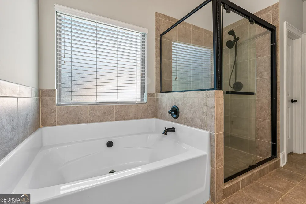 308 Cinnamon Bark PASS Locust Grove, GA 30248