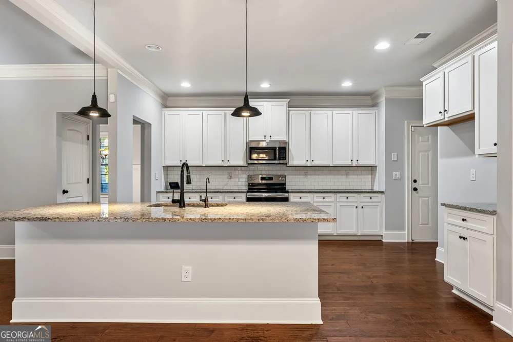 308 Cinnamon Bark PASS Locust Grove, GA 30248