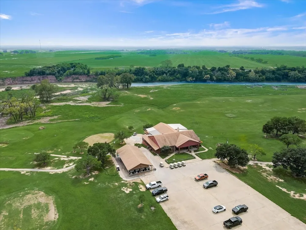 125 Helemano Drive Bastrop, TX 78602