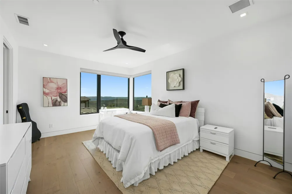8209 Two Coves Drive Austin, TX 78730