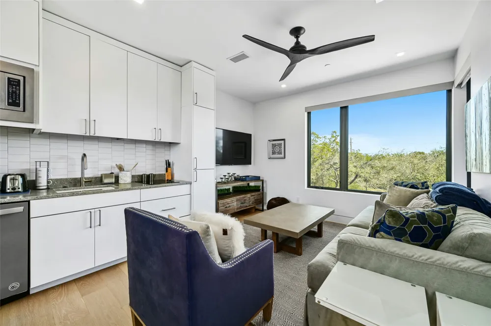 8209 Two Coves Drive Austin, TX 78730