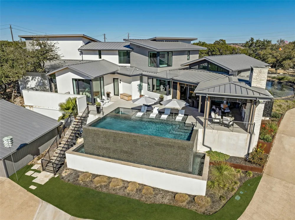 8209 Two Coves Drive Austin, TX 78730