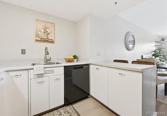 888 Logan Street #10D Denver, CO 80203