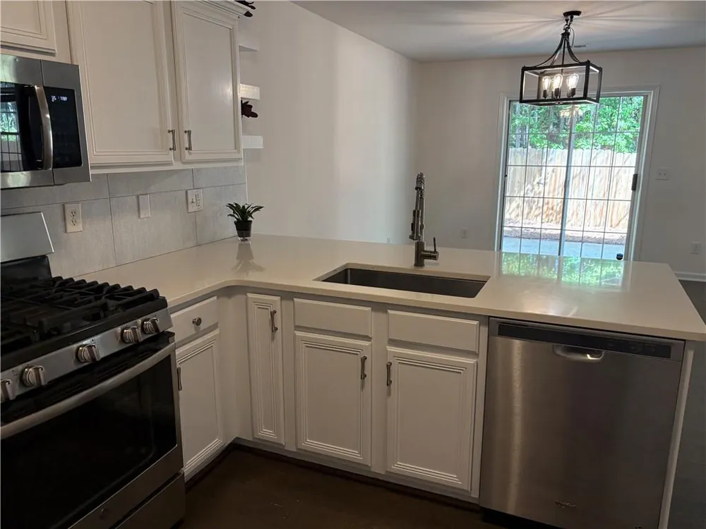 2518 Centennial Commons View Acworth, GA 30102