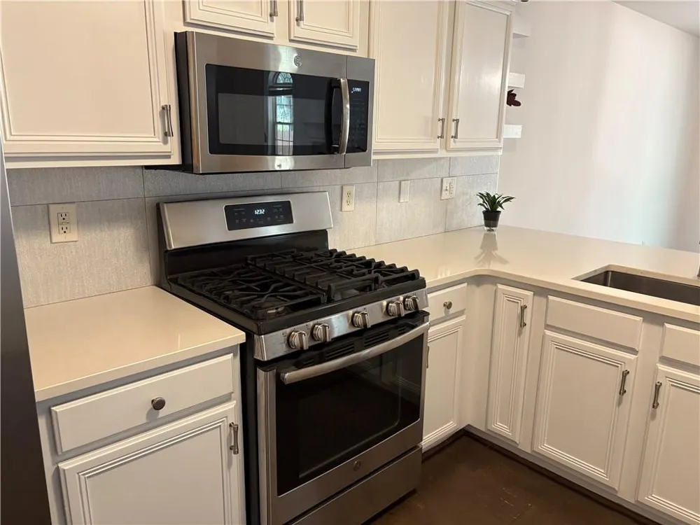 2518 Centennial Commons View Acworth, GA 30102