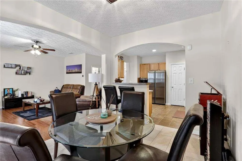 5556 Cascade Run South Fulton, GA 30336