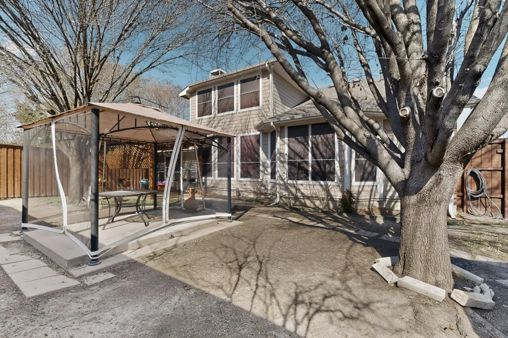 6869 Cape Cod Drive Grand Prairie, TX 75054
