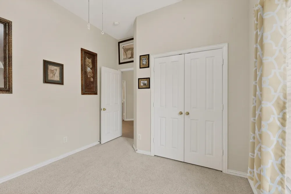 6869 Cape Cod Drive Grand Prairie, TX 75054