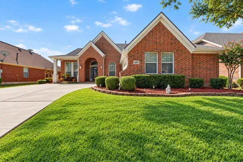 6869 Cape Cod Drive