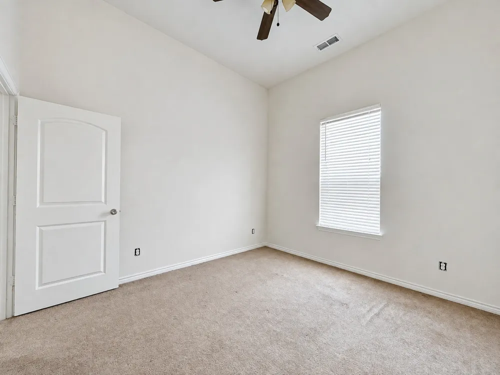 2361 Novin Drive Irving, TX 75062