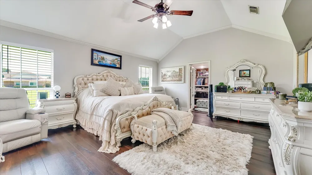 65 County Road 2209 Cleveland, TX 77327