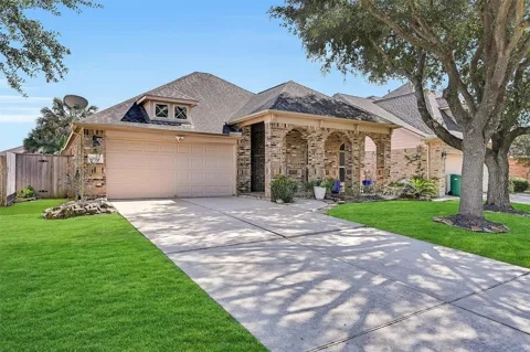 2622 Canyon Falls Drive