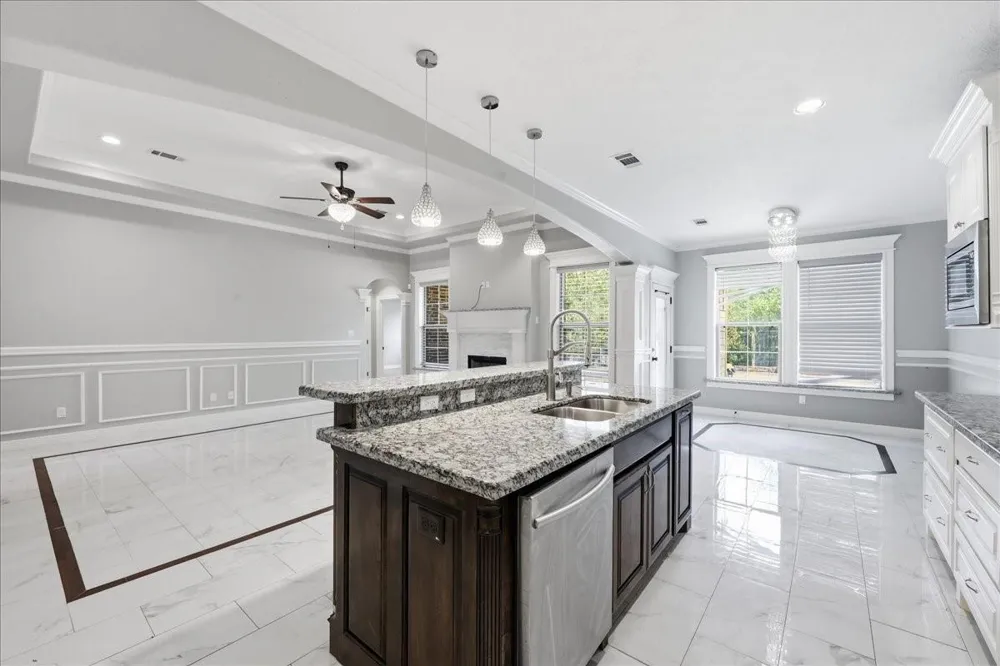 7790 Quail Court Beaumont, TX 77713