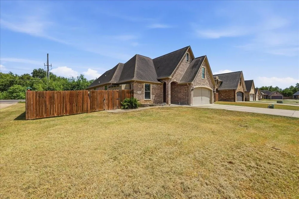 7790 Quail Court Beaumont, TX 77713