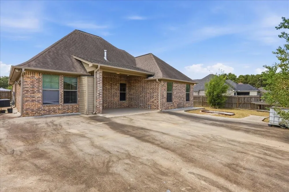 7790 Quail Court Beaumont, TX 77713