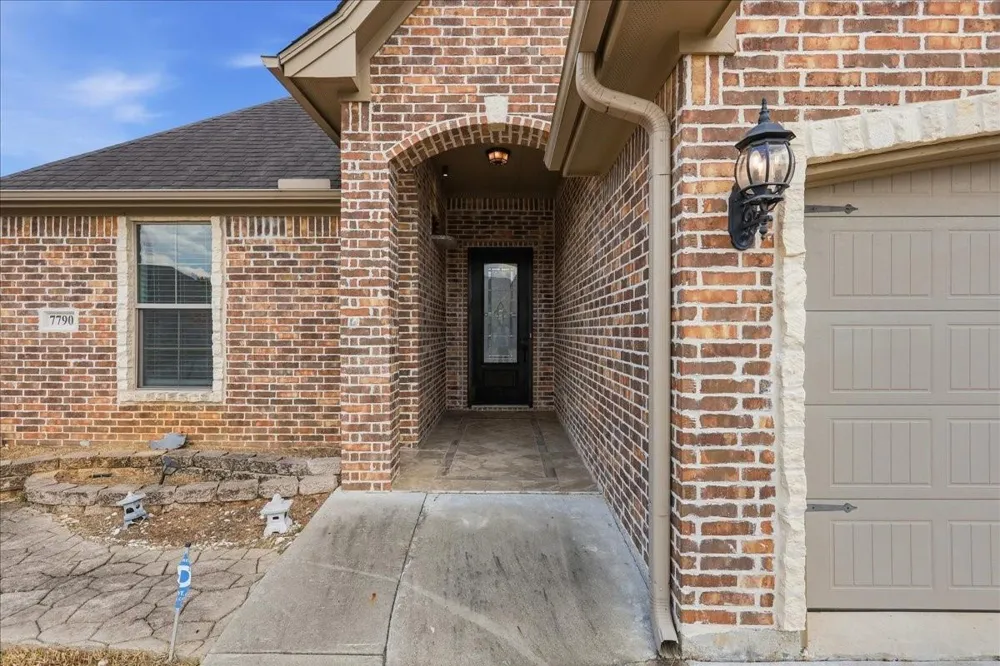 7790 Quail Court Beaumont, TX 77713