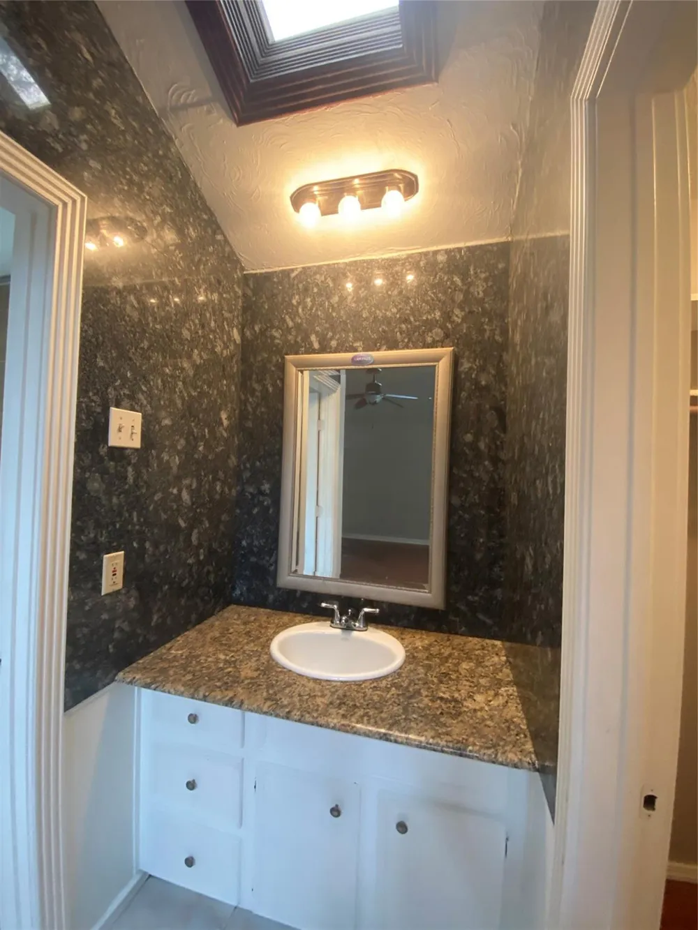 56 S Circlewood Glen Spring, TX 77381