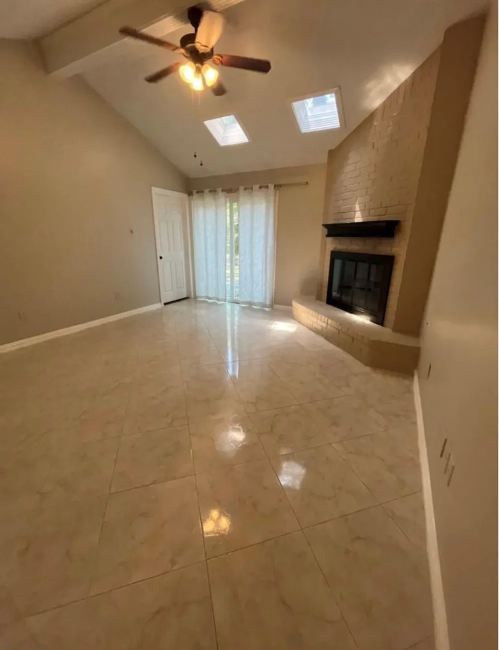 56 S Circlewood Glen Spring, TX 77381