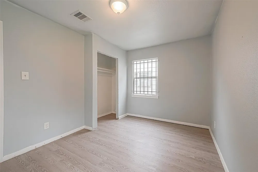 9302 Fairland Drive Houston, TX 77051